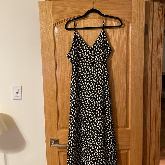 NWT Adorable Summer Black and White Slip Dress, Size L - Picture 1 of 7